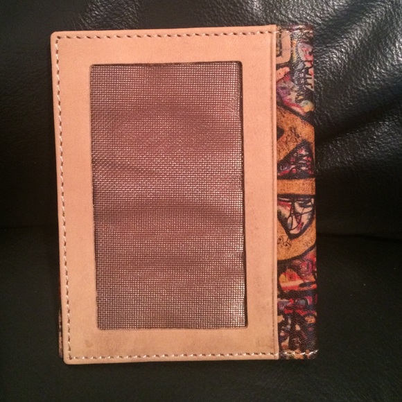 Imagine ID Holder - Picture 3 of 3