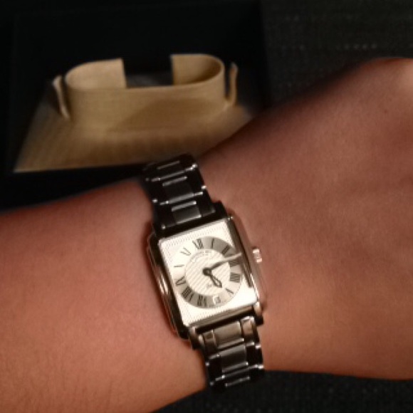 Raymond Weil authentic Silver Watch w/ box