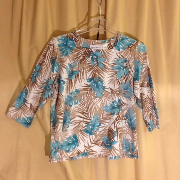 Alfred Dunner top