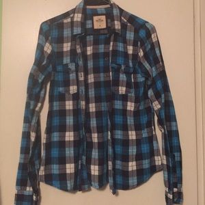 Blue and white Hollister flannel.