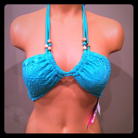 NWT Reef bikini swimsuit top sz M