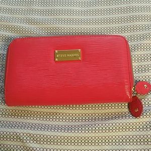 Steve Madden wallet