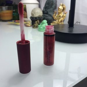 Mac's: Viva Glam Rihanna Lipglass