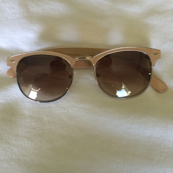 Club master style sunglasses, not actual RayBans