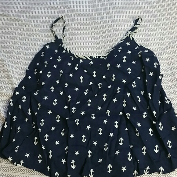 Flowy sailor- inspired top