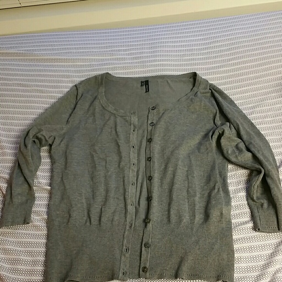 Grey 3/4 sleeve Button up sweater