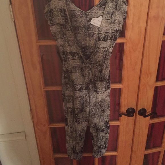 TRADED NWT Aztec Patterned Jumpsuit