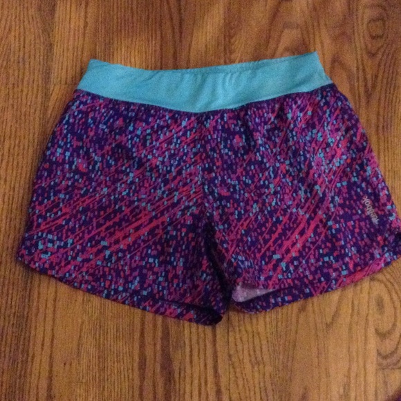 Reebok shorts size 10-12