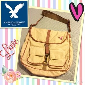 🎀American Eagle Cross Body Messenger Bag☀️