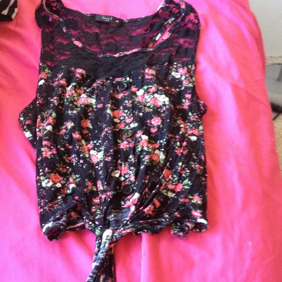 floral tank top