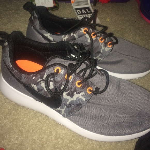 Nike Roshes