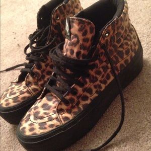 Cheetah print sk8 high platforms