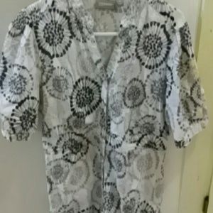 Medium Croft & Barrow Button Down Short Sleeve