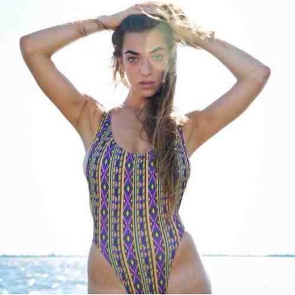 American apparel bodysuit