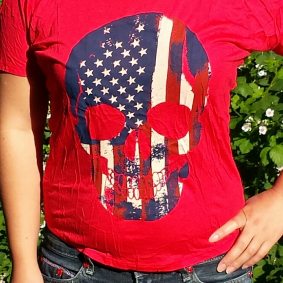 Red Skull t-shirts with american flag design