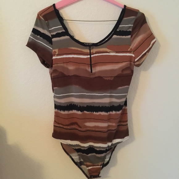 Earth tone body suit (S: L) but fits like a M