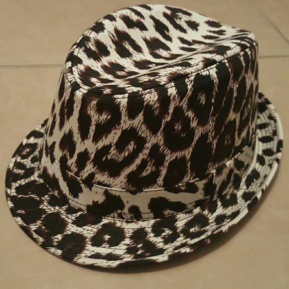 Animal print fedora hat 2