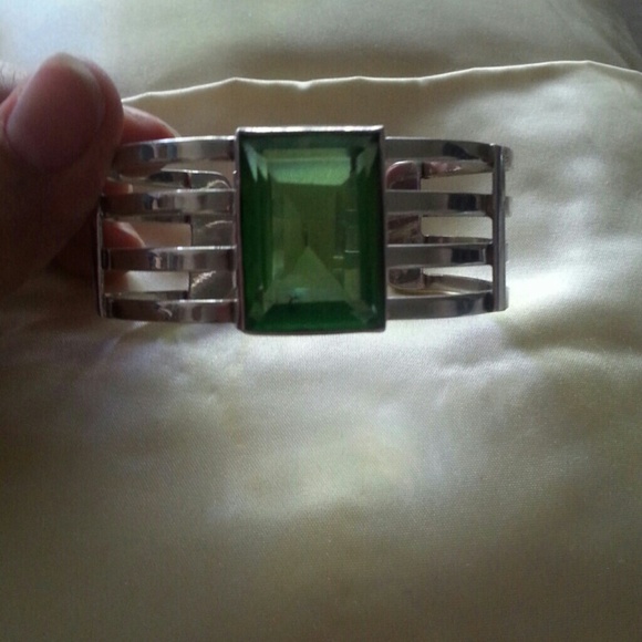 Silver cuff - Picture 3 of 3