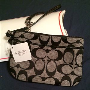 Coach wristlet - black & grey