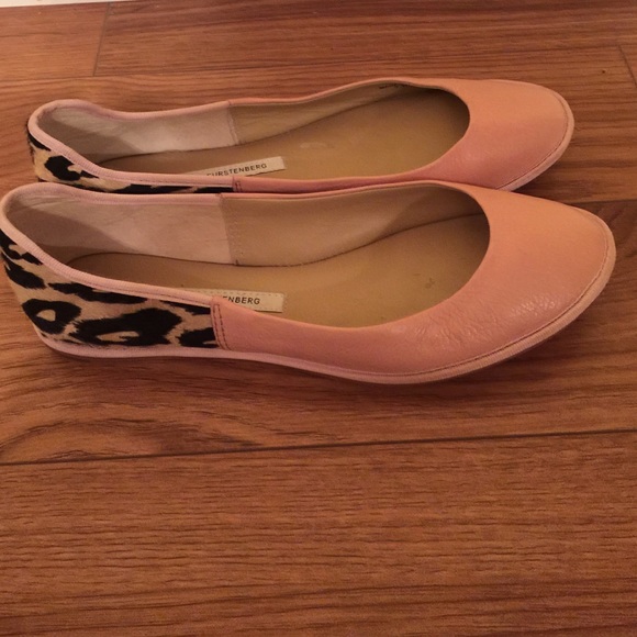 Diane von Furstenberg Shoes - Diane Von Furstenberg Flats