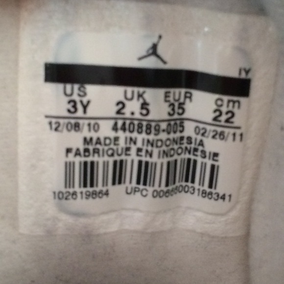 SOLD - Picture 3 of 4