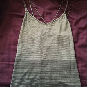 Lulu lemon tank