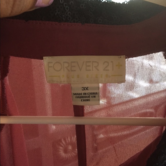 SOLD:✨Sparkly Plum Dress Shirt! - Picture 2 of 3