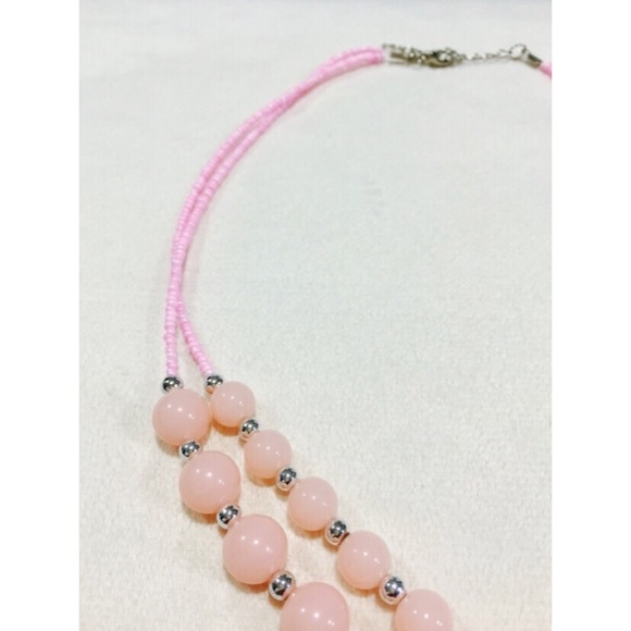 🆕 Pink Necklace - Picture 3 of 3