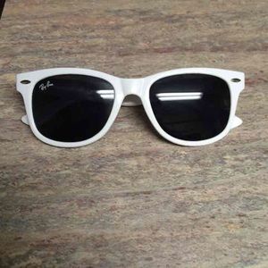 White Rayban shades
