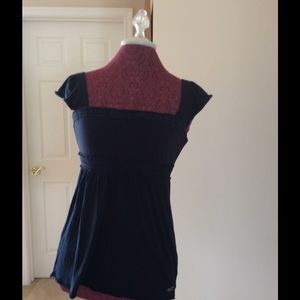 Hollister Medium navy blue top