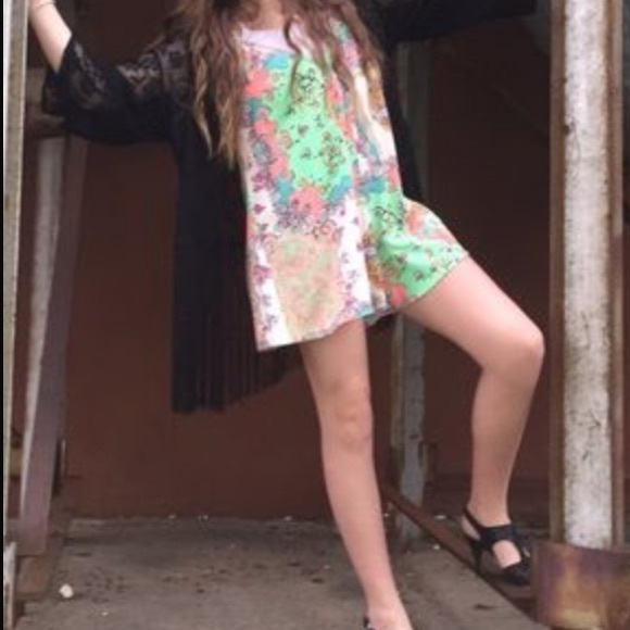 LF romper - Picture 2 of 4