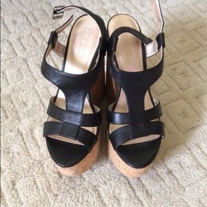 Black size 8 wedges never worn