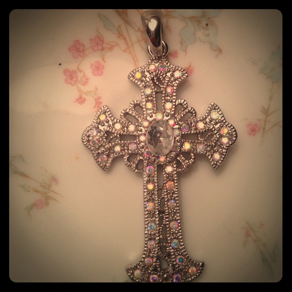 Beautiful Cross Pendant