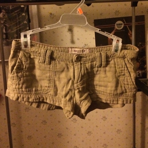 Hollister shorts size 0