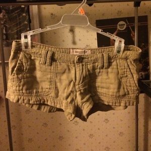 Hollister shorts size 0