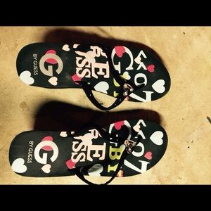 Guess high flip flops