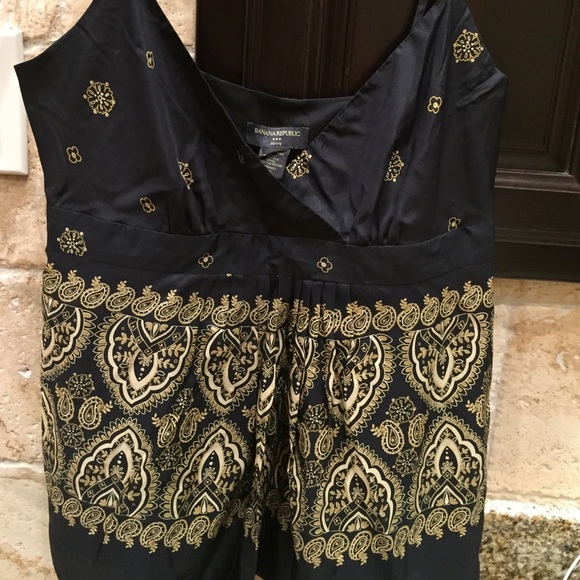 Top - Picture 2 of 3