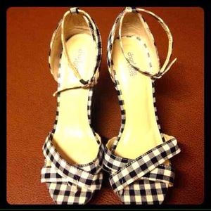 Gingham Print Wedges