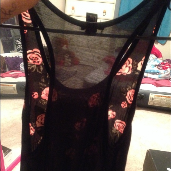Tank top - Picture 2 of 2