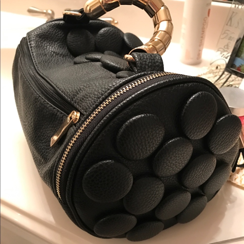 Handbag - Picture 3 of 4