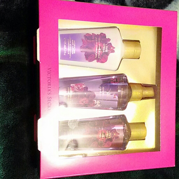 Victoria secret love spell collection