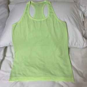 Lululemon Run Swiftly Tech Tank