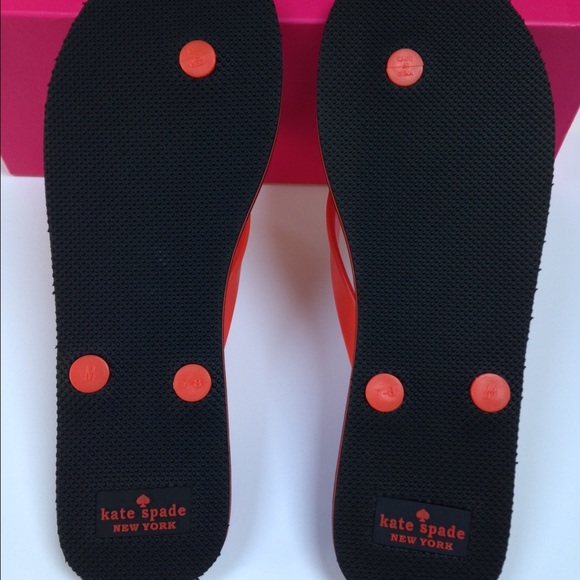 kate spade flip flop sandals 🎉Host Pick🎉 - Picture 3 of 4