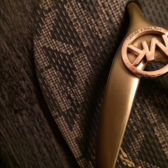 SOLD - Picture 2 of 3