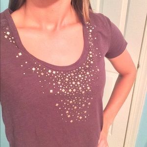 Banana Republic plum t-shirt w/stud embellishment