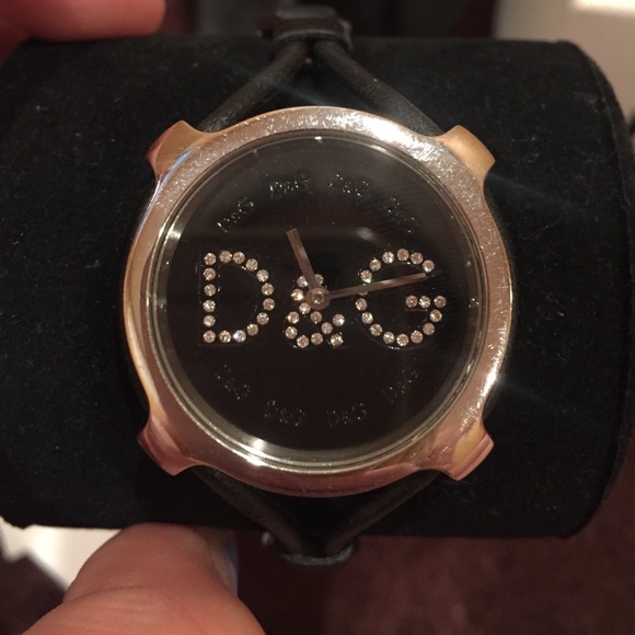 cheaper on m Dolce & Gabbana Watch