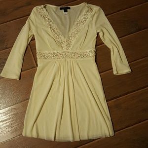 ***sold****Light yellow top with lace v-neck