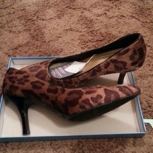 Leopard Brown shoes ,,, NWT