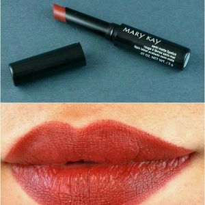 Mary Kay Semi-Matte Lipstick - Ruby Night