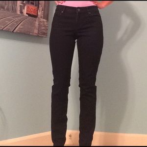 Loft curvy skinny jeans size 26/2
